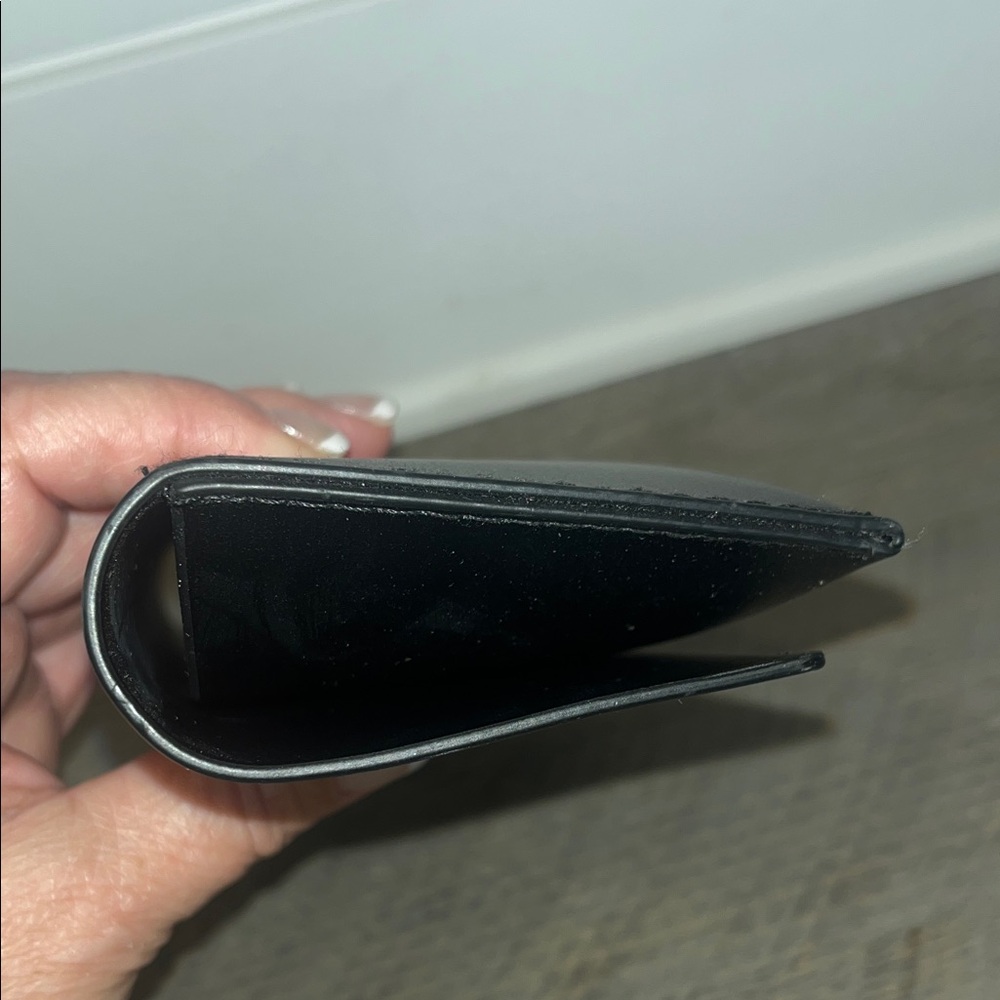 L.A.M.B. Elegant Black Leather Sunglass Case - Picture 5 of 6